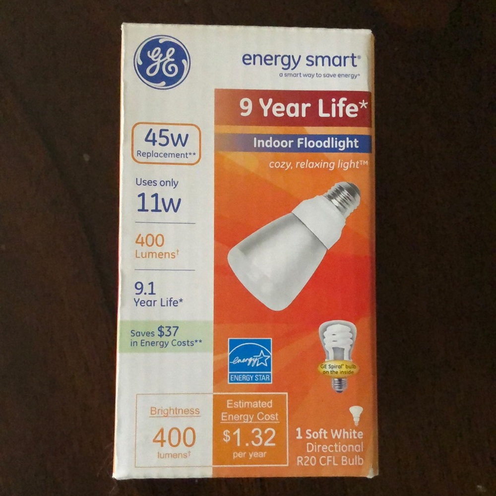 GE energy smart indoor 45W replacement floodlight bulb